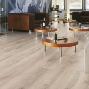 suelo laminado Kronotex