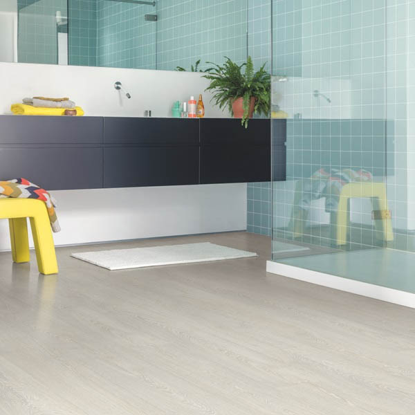 Roble cláSico claro con pátina Quick Step Impressive Ultra IMU3559